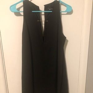 Short sleeveless Lulus dress